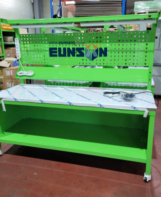 ※검사 작업대※