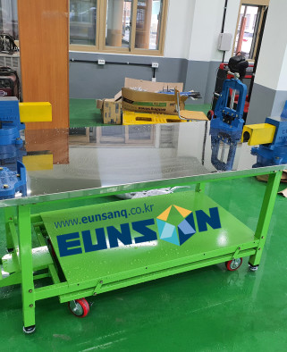 교육용 바이스 작업대